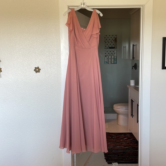 David’s Bridal Bridesmaid Dress, size 8, floor length gown in Desert Coral. - Picture 2 of 5